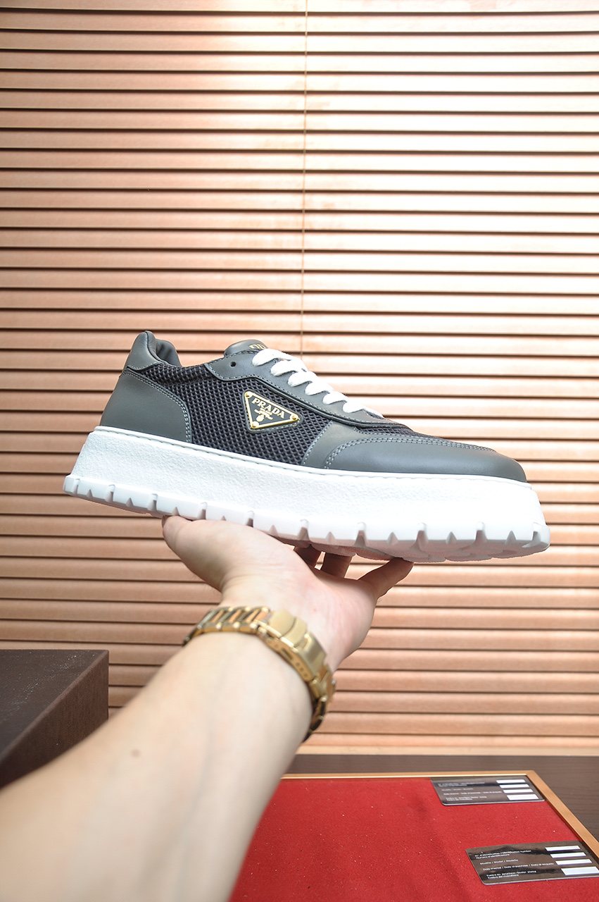Prada Charcoal Gray & Black Low-Top Sneakers — model